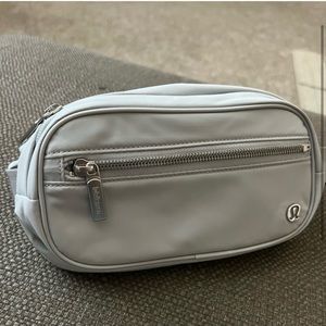 Lululemon Fanny Pack 🤍